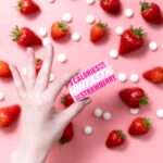 mintastic-mints-strawberry-vegan-natural-sweets-lifestyle2